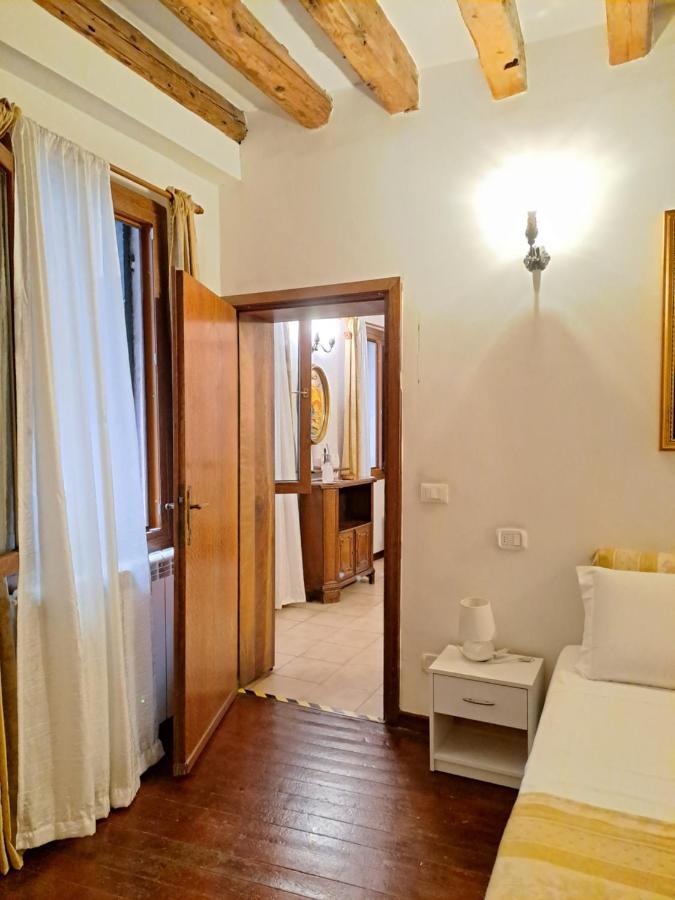 Appartamento Rialto Laura เวนิส ภายนอก รูปภาพ